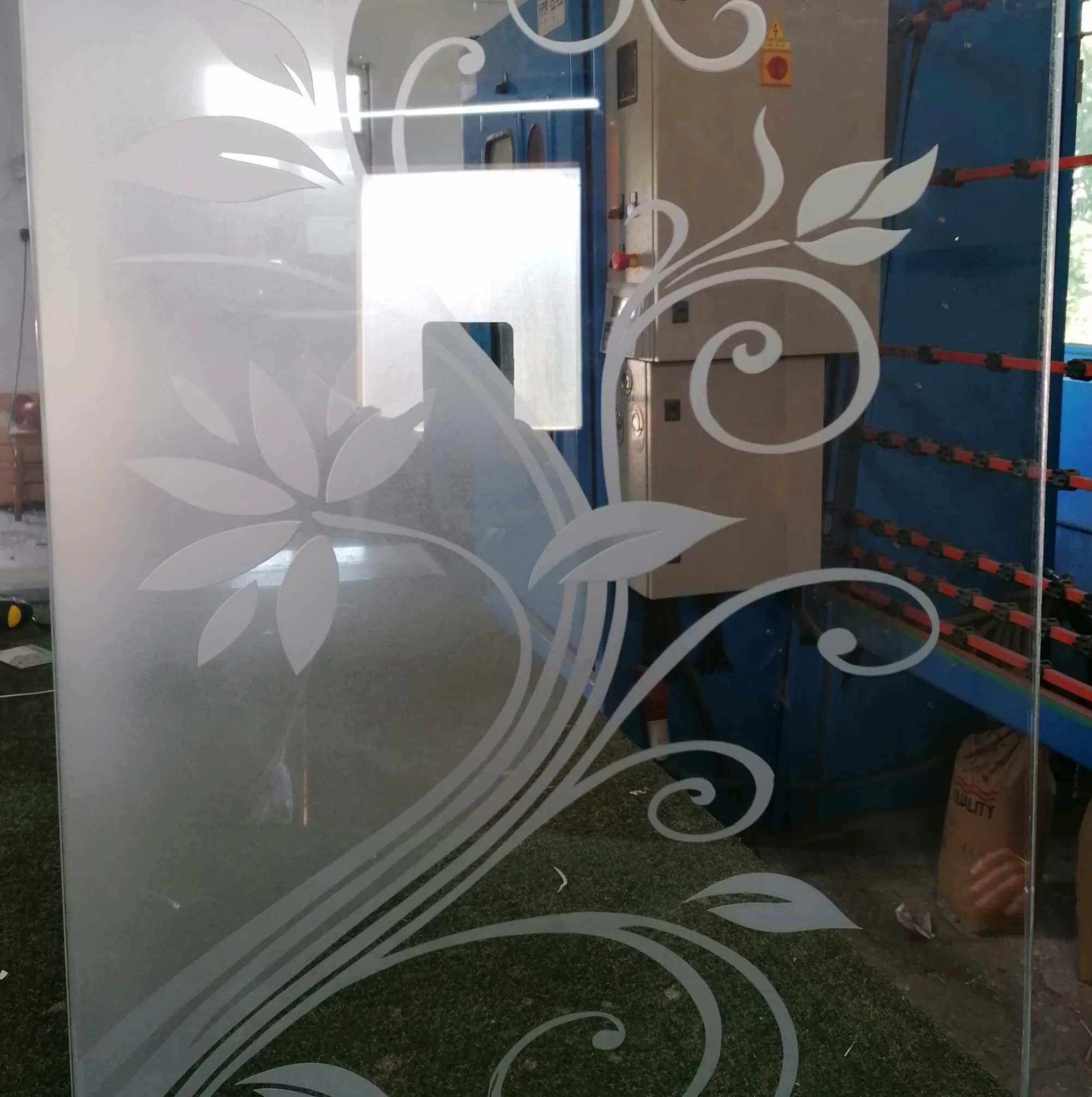 Geam decorativ modern